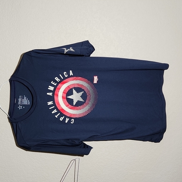 Dallas Cowboys Shirt Mens Size M Captain America Marvel - Picture 1 of 9